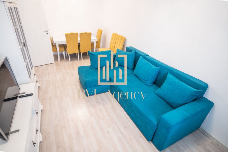 Mihai Bravu, Splaiul Unirii paratament 2 camere