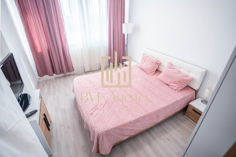 Mihai Bravu, Splaiul Unirii paratament 2 camere